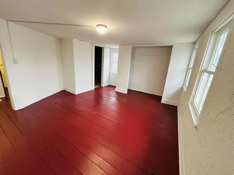 Bedroom - 70 E Columbus St, Lithopolis, OH 43136 photo 4 of 7