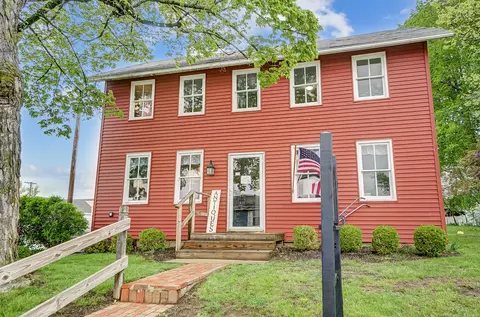 Exterior - 70 E Columbus St, Lithopolis, OH 43136 photo 12 of 12
