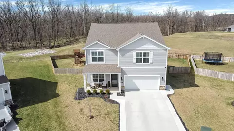 322 Kells Ct W, Newark, OH 43055