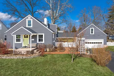 70 Central Ave, Westerville, OH 43081