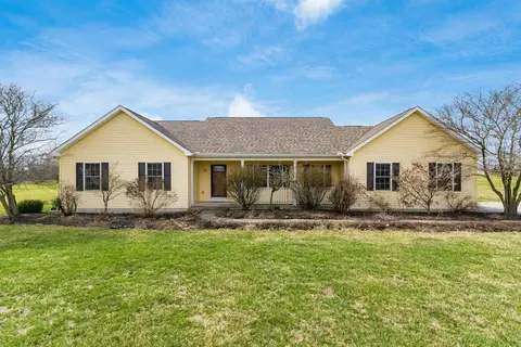 10555 Red Fox St, Canal Winchester, OH 43110