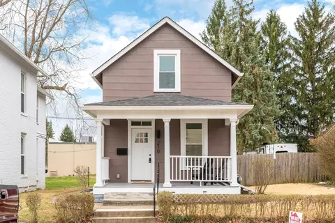 219 E Church St, Urbana, OH 43078