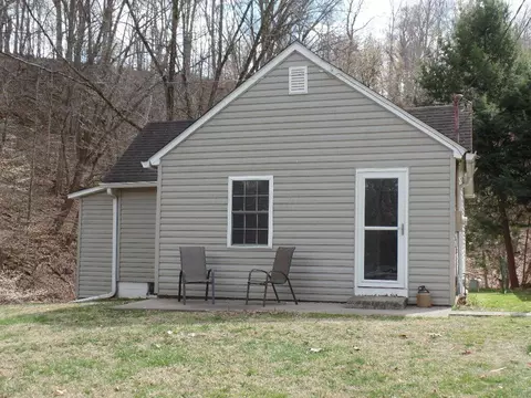 261 Summit St, Newark, OH 43055