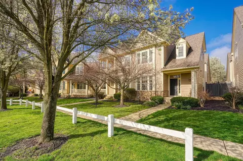 4227 Tuller Ridge Dr, Dublin, OH 43017