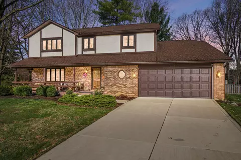 6943 Betsey Pl, Worthington, OH 43085