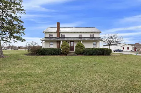 3270 Barnes Rd, Centerburg, OH 43011