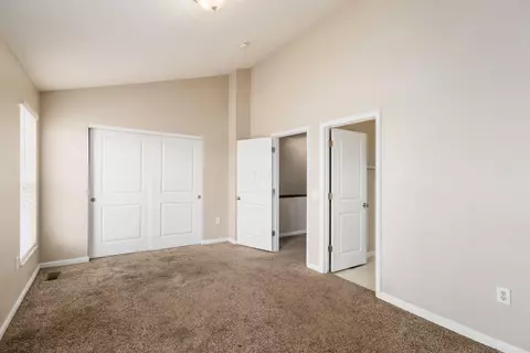 Bedroom - 5164 Twin Falls Dr, Dublin, OH 43016 photo 4 of 4