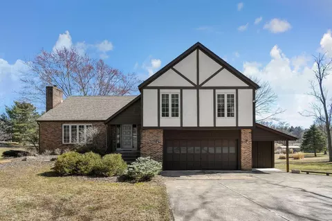1878 Hankinson Rd, Granville, OH 43023