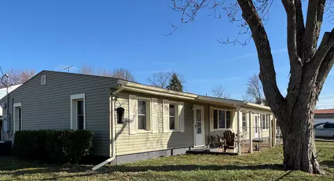 59 North St, Buckeye Lake, OH 43008