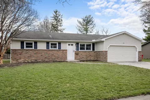 135 Heischman Ave, Worthington, OH 43085