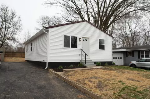 48 Kendall St, London, OH 43140