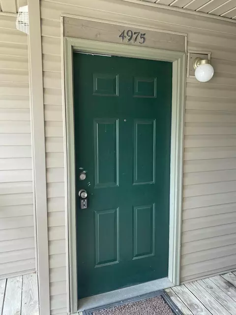 4975 Emerald Lakes Blvd, Powell, OH 43065