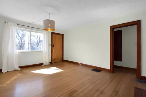 56 W Moler St, Columbus, OH 43207 photo 23