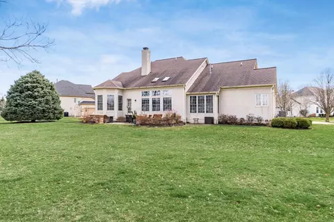 Exterior - 6465 Greenstone Loop, Dublin, OH 43016 photo 8 of 11