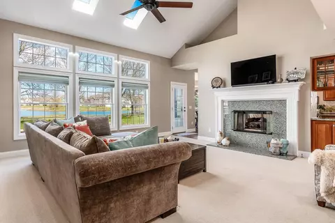 Living - 6465 Greenstone Loop, Dublin, OH 43016 photo 3 of 6