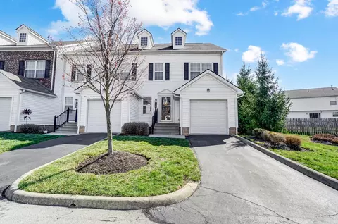 7470 Cayman Ln, Worthington, OH 43085