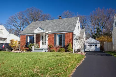 524 Blenheim Rd, Columbus, OH 43214