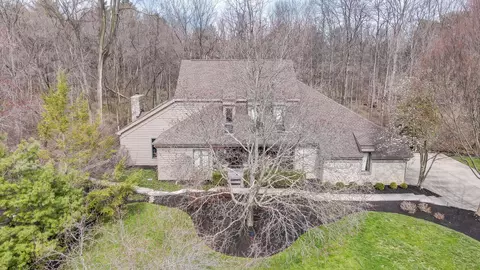 5736 Dunnwood Ct, Dublin, OH 43017