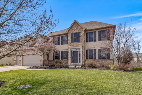 12803 Rocky Creek Dr, Pickerington, OH 43147