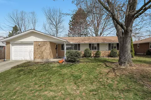 3676 Santiago Dr, Westerville, OH 43081