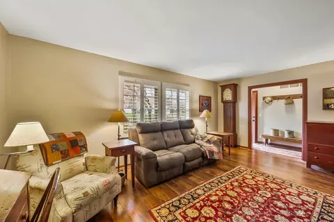 451 Normandy Dr, Marion, OH 43302 photo 9