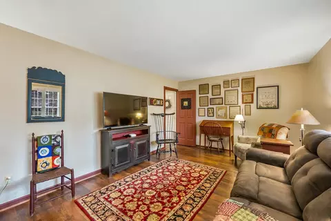 451 Normandy Dr, Marion, OH 43302 photo 8