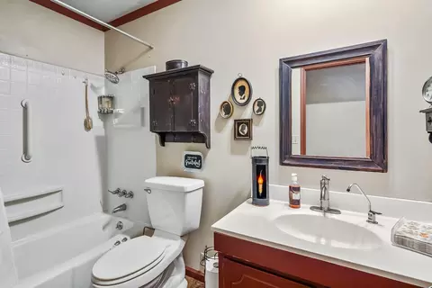 451 Normandy Dr, Marion, OH 43302 photo 15