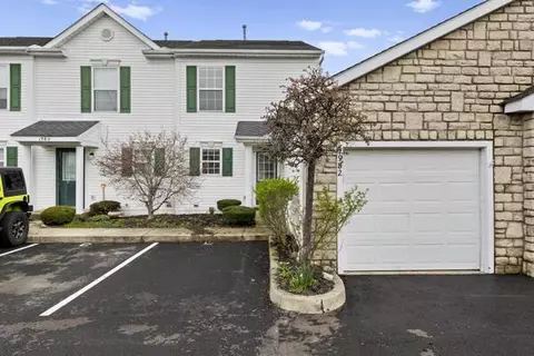1982 Hoadley Dr #9D, Columbus, OH 43228 photo 3