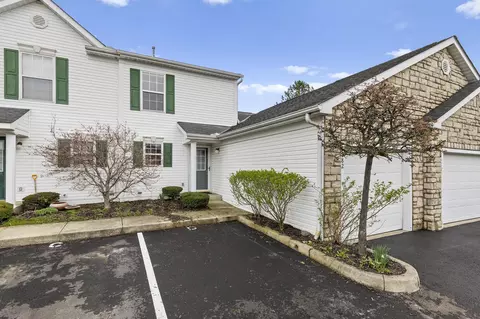 1982 Hoadley Dr #9D, Columbus, OH 43228