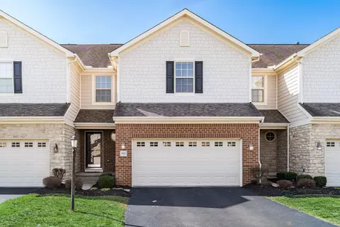 909 Adara Dr, Columbus, OH 43240