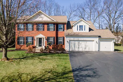 1135 Northwood Cir, New Albany, OH 43054
