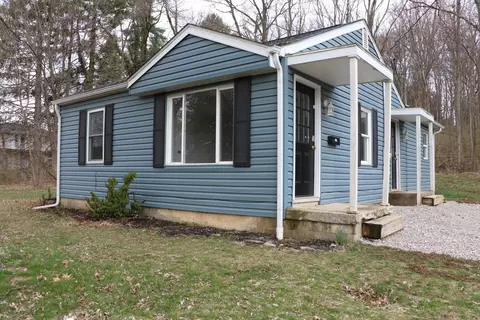 106 N Edgewood Rd, Mount Vernon, OH 43050