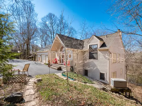 851 Noe Bixby Rd, Columbus, OH 43213