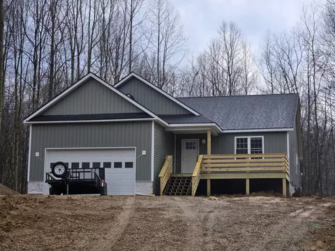 429 Orchid Ct, Howard, OH 43028