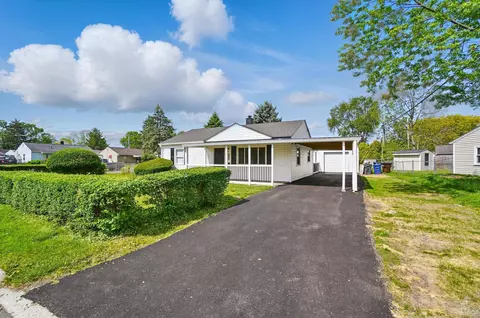 4561 Saint Rita Ln, Whitehall, OH 43213