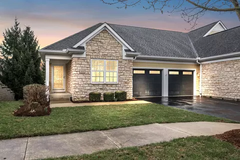 222 Tamarack Dr, Mount Vernon, OH 43050