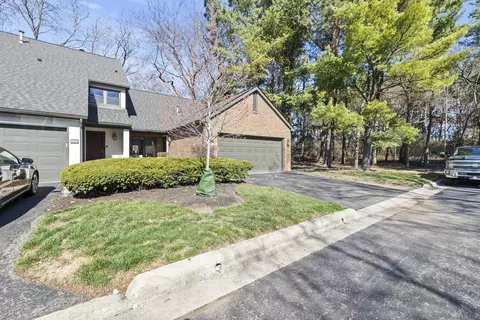 6764 Willow Grove Pl E, Dublin, OH 43017 photo 3