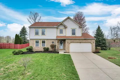 249 N Bend Dr, Pataskala, OH 43062