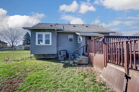 Exterior - 82 Schryver Rd, Columbus, OH 43207 photo 3 of 9