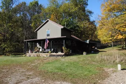 20561 Canada Rd, Gambier, OH 43022