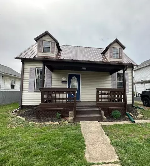 545 Pottery St, Logan, OH 43138