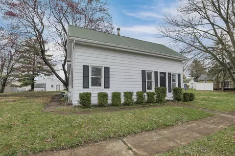 172 W South St, Lithopolis, OH 43136
