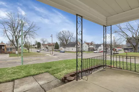 Exterior - 1626 Irwin Ave, Springfield, OH 45505 photo 5 of 14