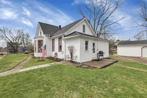 Exterior - 1626 Irwin Ave, Springfield, OH 45505 photo 13 of 14