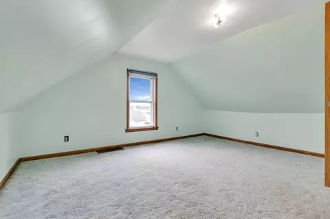Bedroom - 1626 Irwin Ave, Springfield, OH 45505 photo 1 of 6