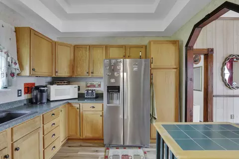 Kitchen - 1626 Irwin Ave, Springfield, OH 45505 photo 5 of 5