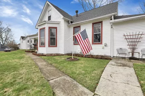 Exterior - 1626 Irwin Ave, Springfield, OH 45505 photo 3 of 14
