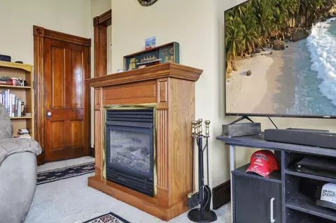 Living - 1626 Irwin Ave, Springfield, OH 45505 photo 1 of 5