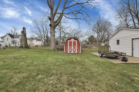 Exterior - 1626 Irwin Ave, Springfield, OH 45505 photo 11 of 14