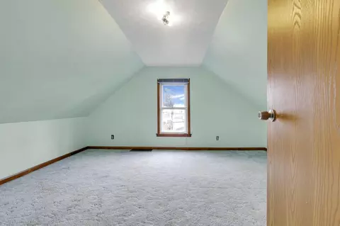 Bedroom - 1626 Irwin Ave, Springfield, OH 45505 photo 4 of 6